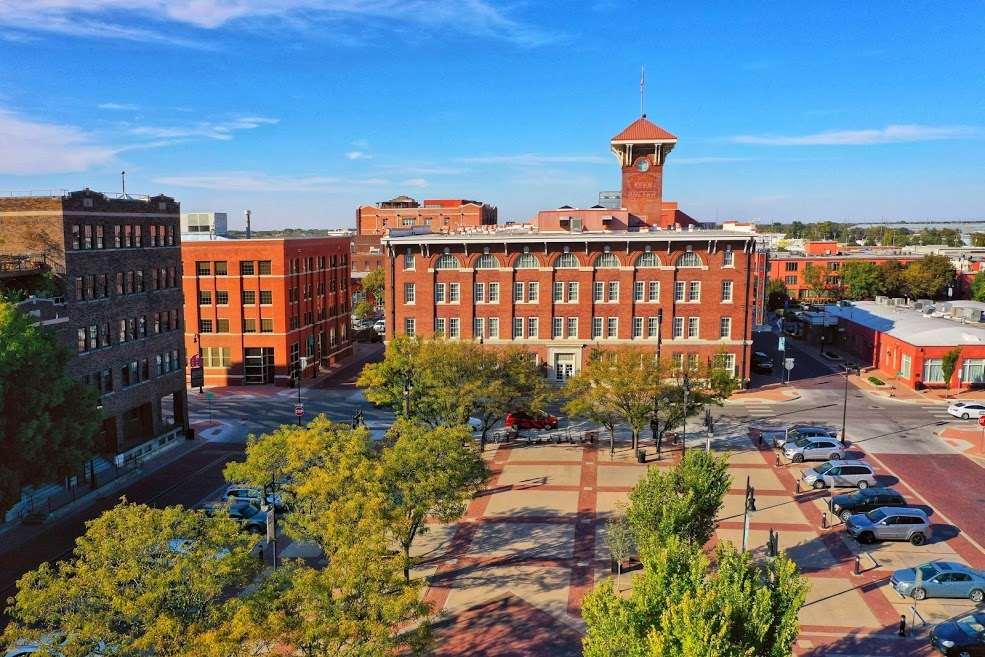 At Old Town 3* Wichita